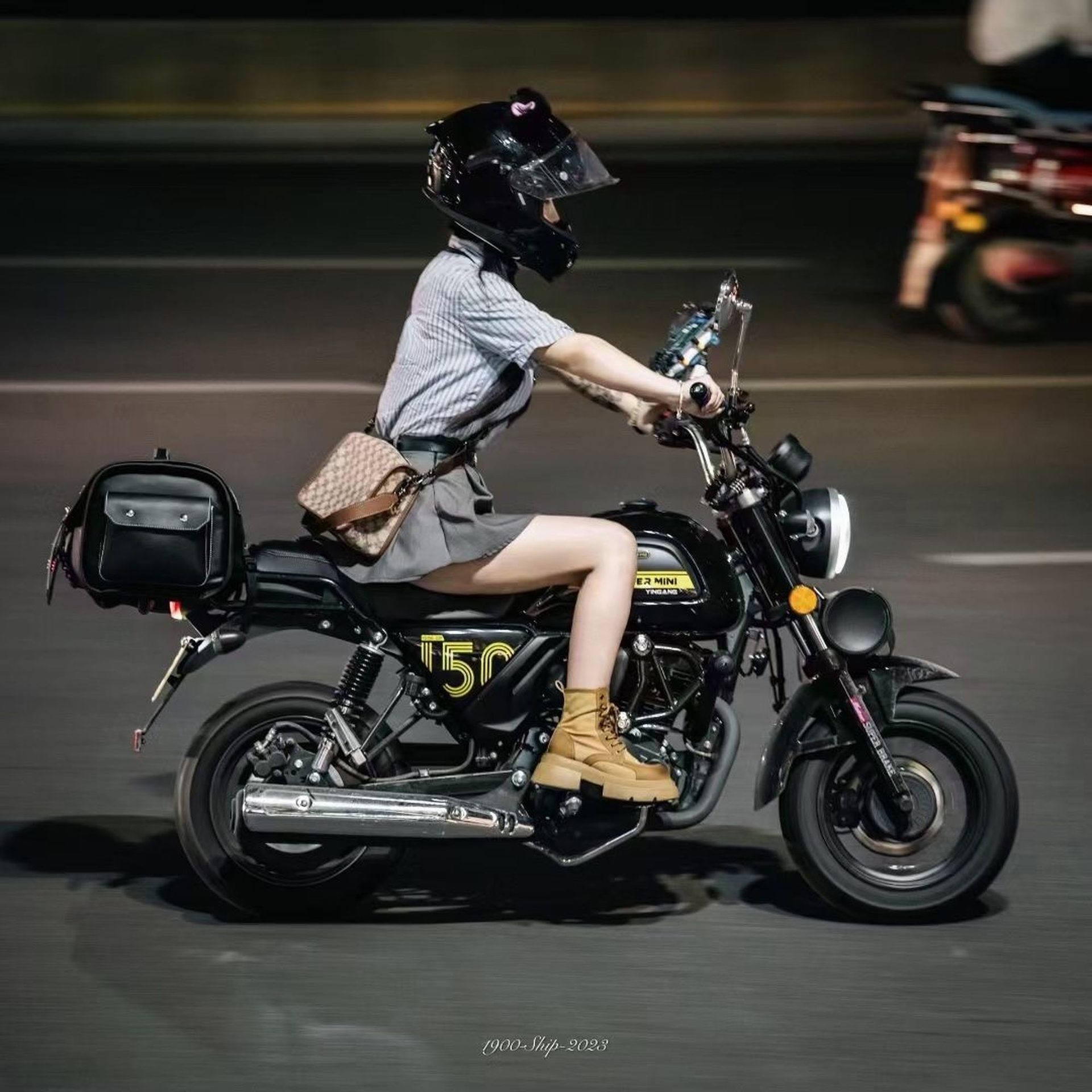 银钢超级迷你骑行实拍(9)
